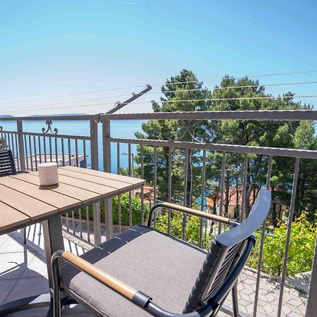 Sea View Apartment Gin Brela Exteriör bild